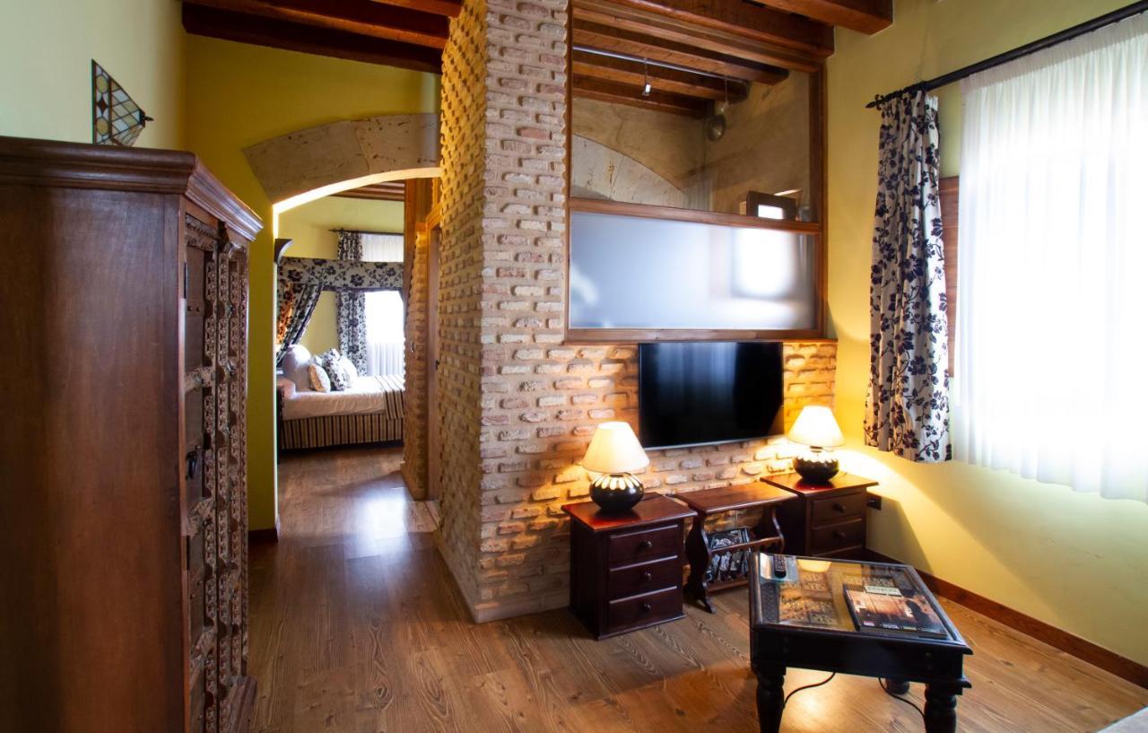 Ibersol La Casona De Andrea Hotel Tiedra Exterior photo